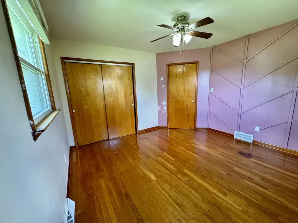 6658 Ky-10 Tollesboro KY 41189