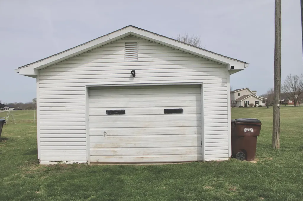 6658 Ky-10 Tollesboro KY 41189