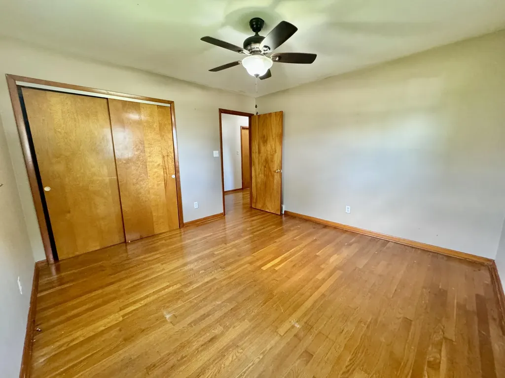 6658 Ky-10 Tollesboro KY 41189
