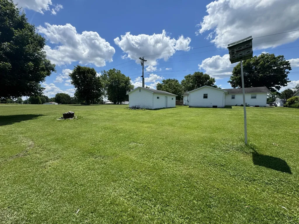 6658 Ky-10 Tollesboro KY 41189