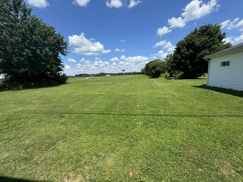 6658 Ky-10 Tollesboro KY 41189
