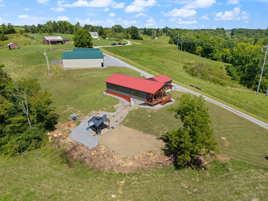 649 Snedegar Road Mt Sterling KY 40353