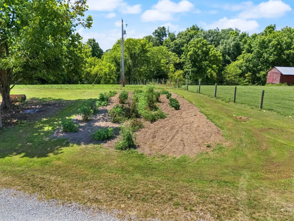 649 Snedegar Road Mt Sterling KY 40353