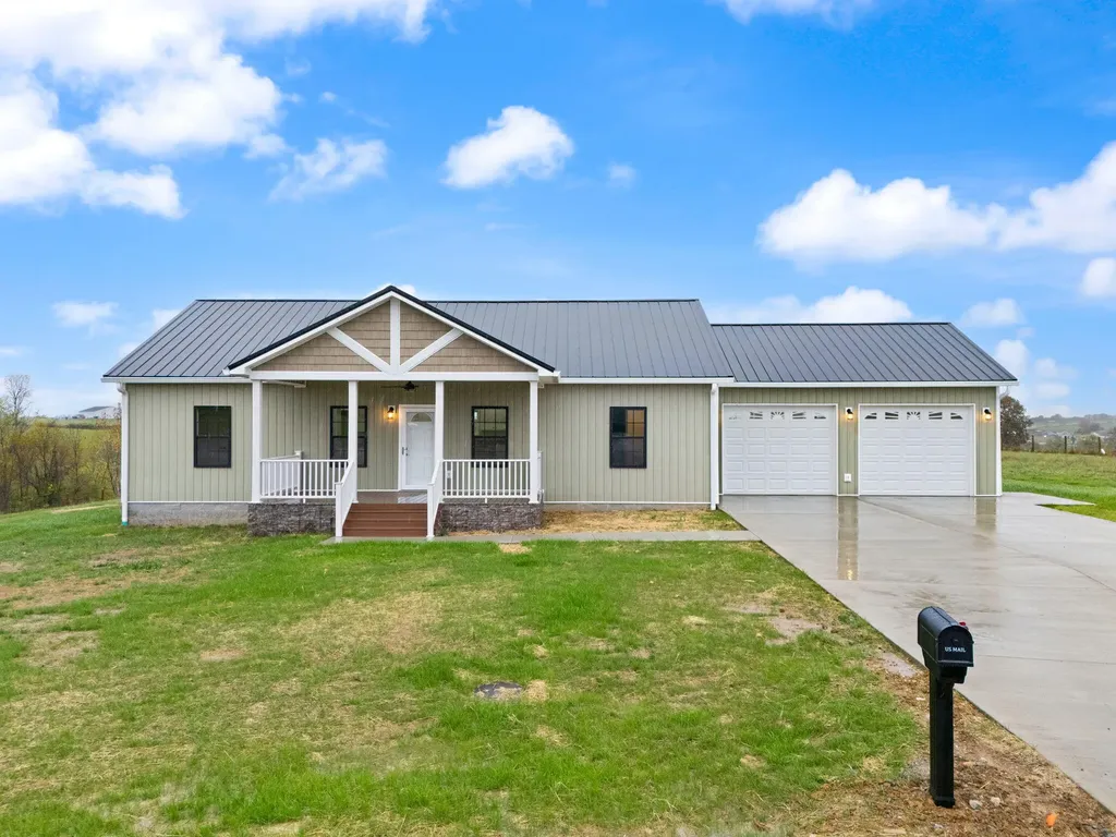 110 Sunflower Road Flemingsburg KY 41041