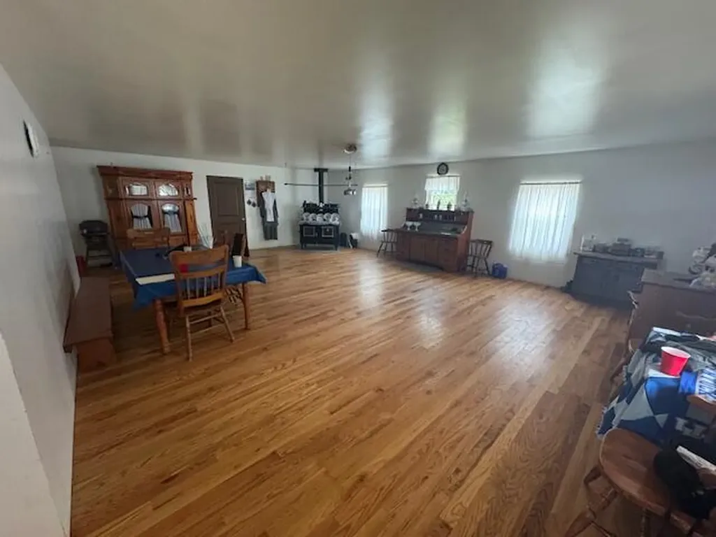 5183 Kentucky 36 Cynthiana KY 41031
