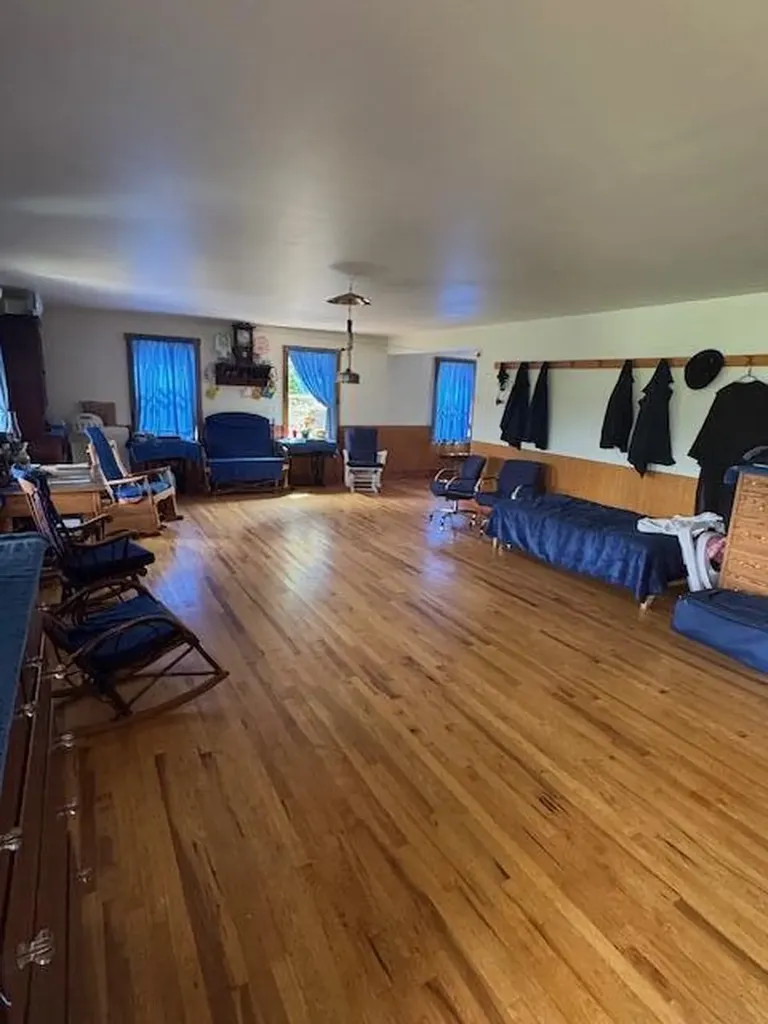 5183 Kentucky 36 Cynthiana KY 41031