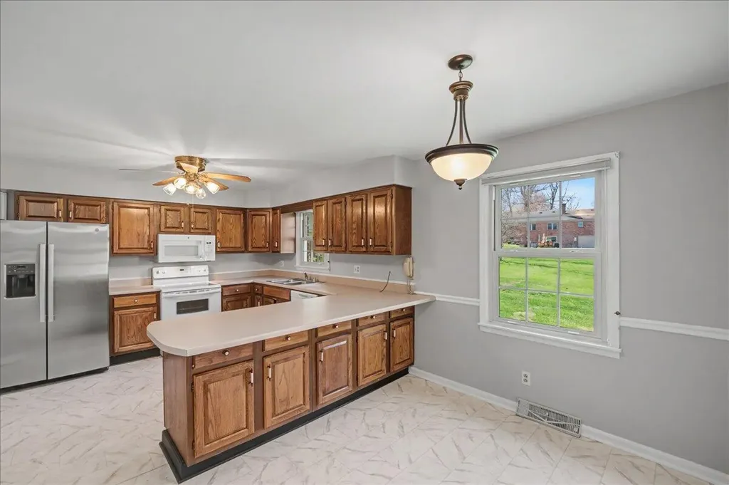 16 Whitebridge Lane Frankfort KY 40601