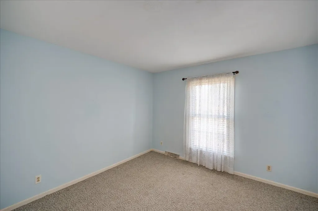 16 Whitebridge Lane Frankfort KY 40601