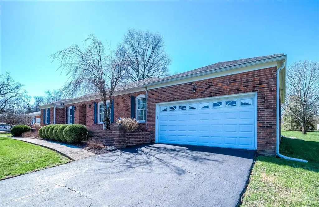 16 Whitebridge Lane Frankfort KY 40601