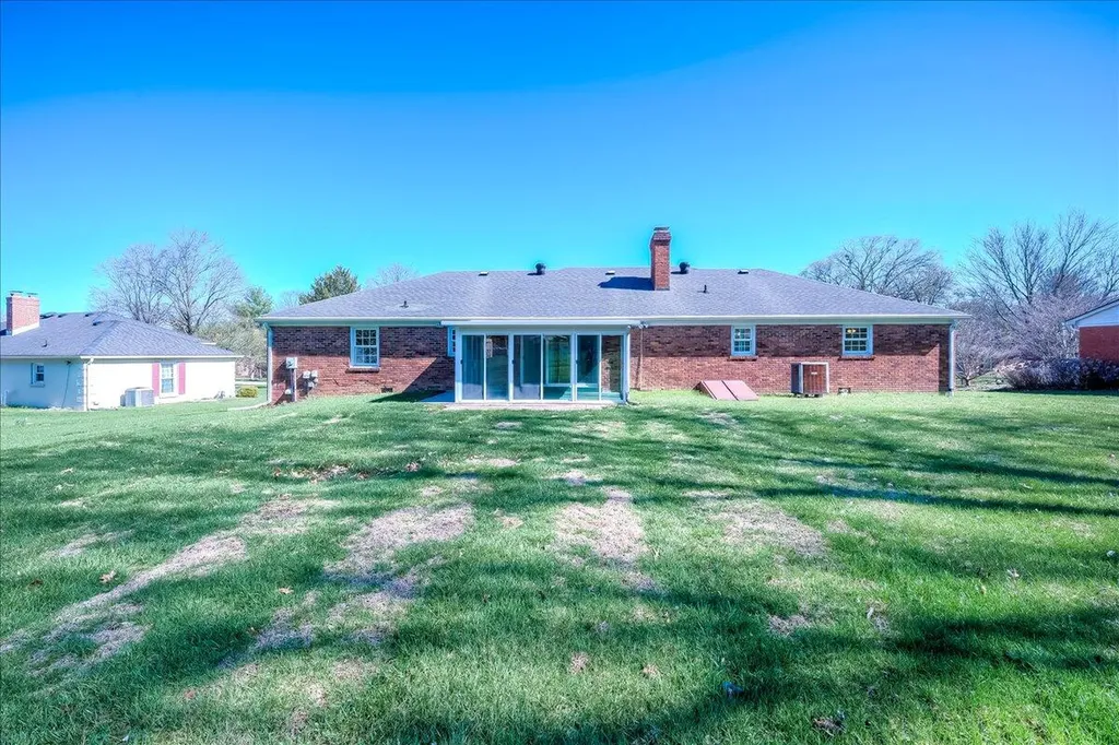 16 Whitebridge Lane Frankfort KY 40601