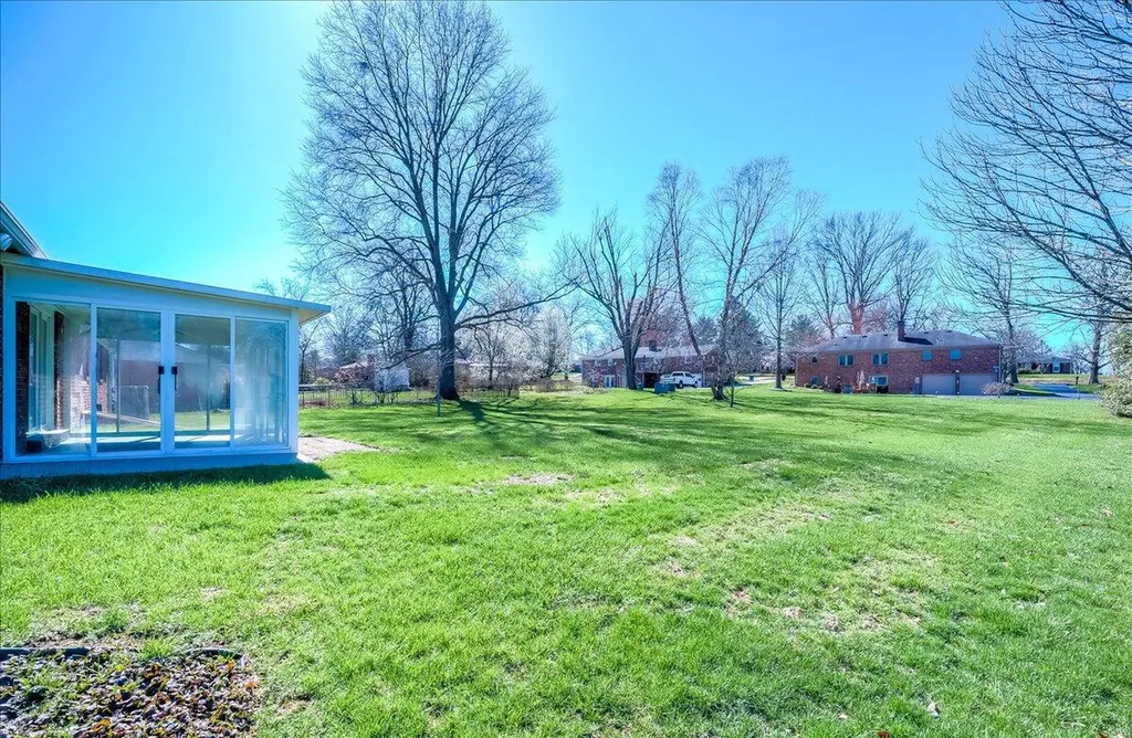 16 Whitebridge Lane Frankfort KY 40601