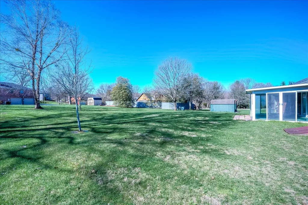 16 Whitebridge Lane Frankfort KY 40601
