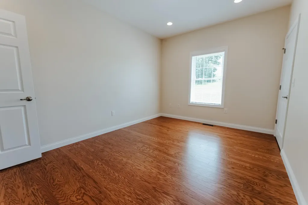 412 Murphy Lane Jamestown KY 42629