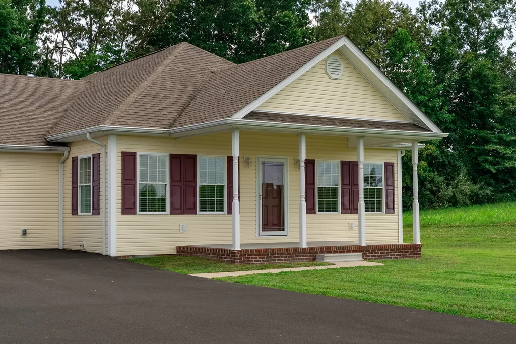 412 Murphy Lane Jamestown KY 42629
