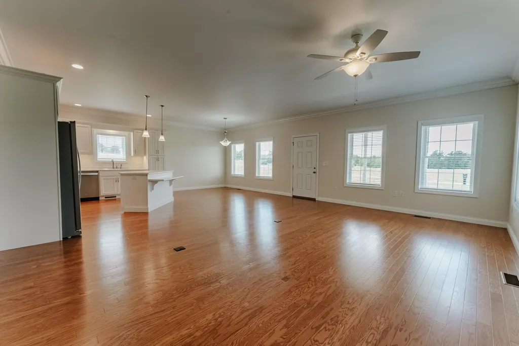 412 Murphy Lane Jamestown KY 42629