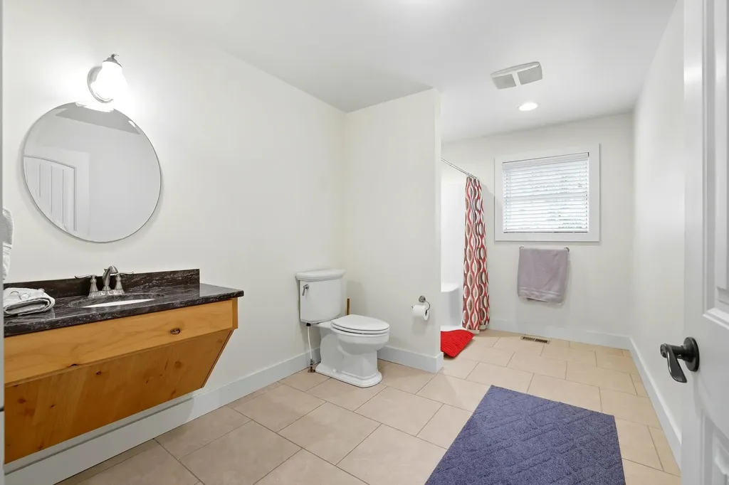 2735 Ky-501 Kings Mountain KY 40442