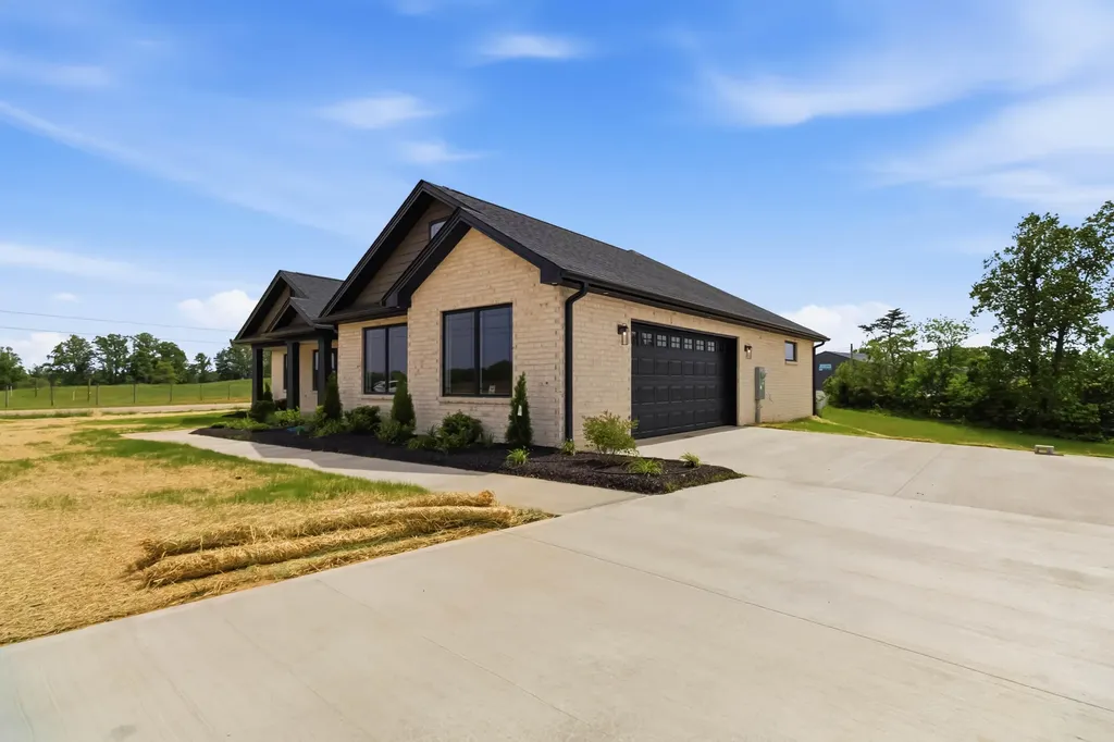 11 Mercato Drive Somerset KY 42503