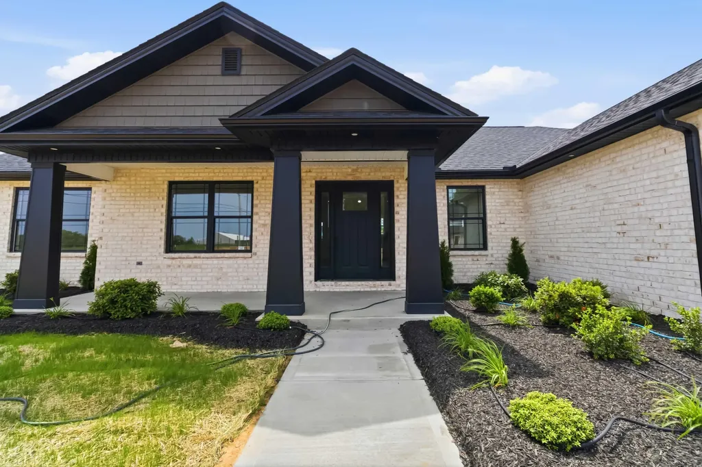 11 Mercato Drive Somerset KY 42503
