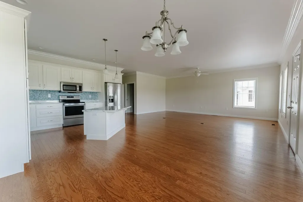 412-414 Murphy Lane Jamestown KY 42629