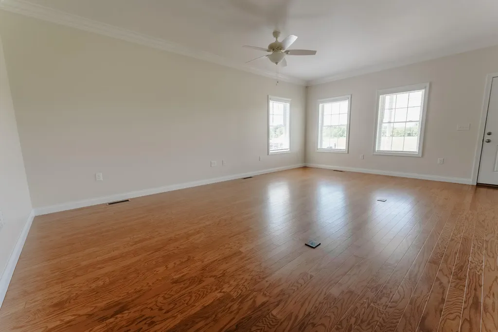 412-414 Murphy Lane Jamestown KY 42629