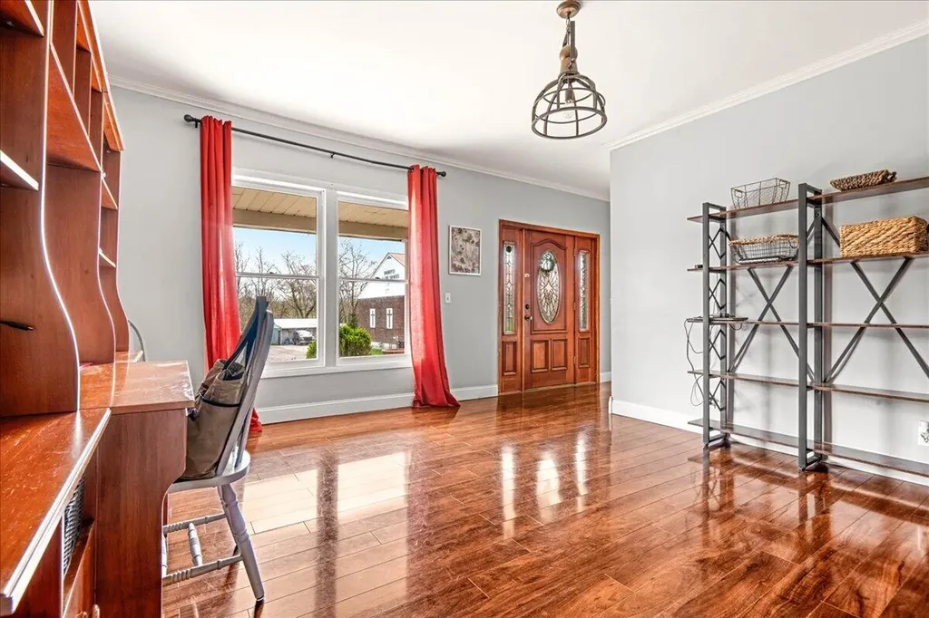 618 S 2nd Street Williamsburg KY 40769