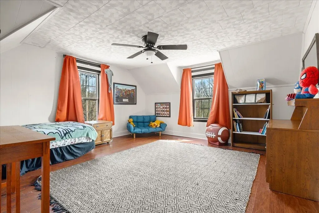 618 S 2nd Street Williamsburg KY 40769