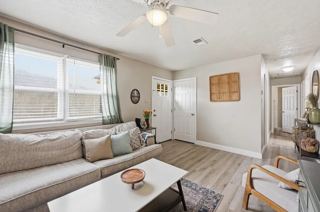 1092 Winchester Road Irvine KY 40336