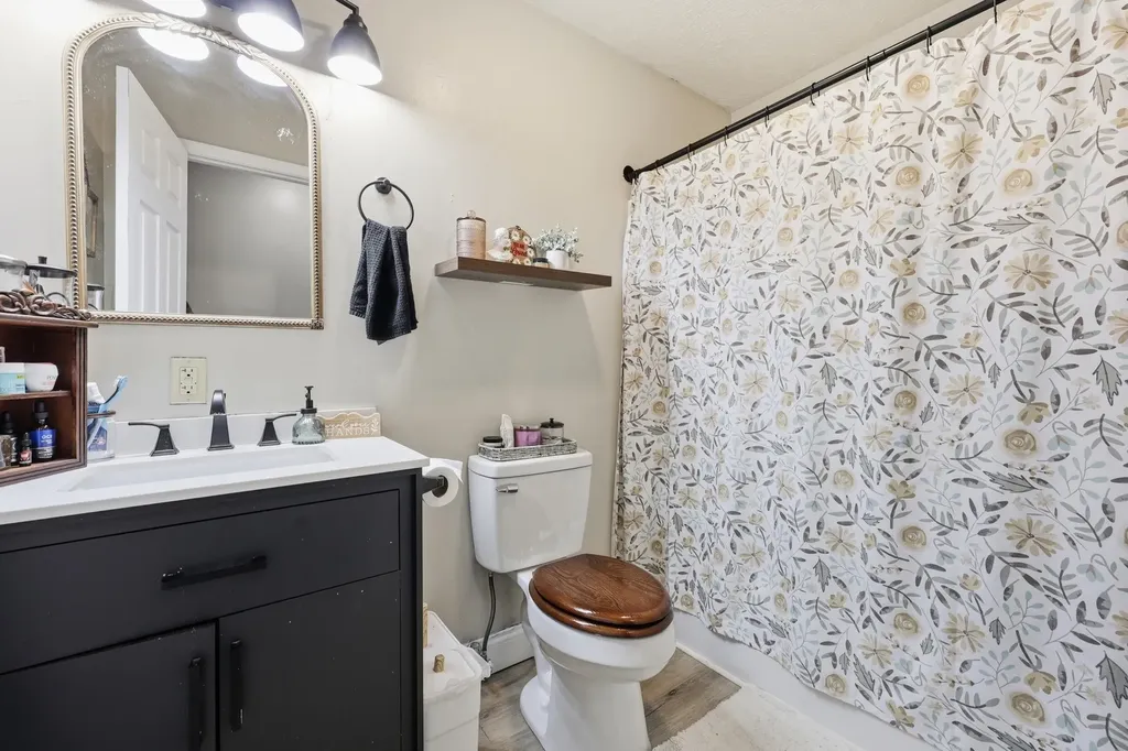 1092 Winchester Road Irvine KY 40336