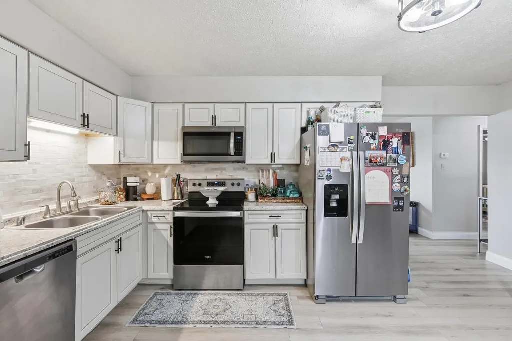 1092 Winchester Road Irvine KY 40336