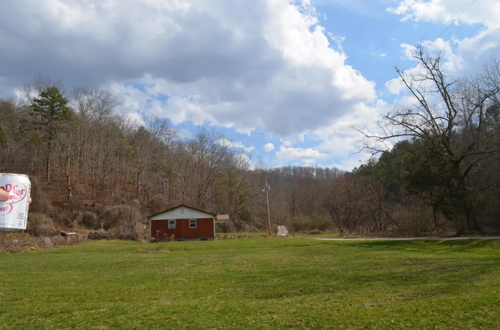 999-1640 Muncy Fork Road Manchester KY 40962