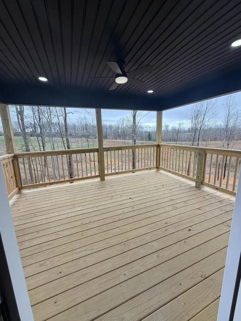 226 Falls Creek Way Somerset KY 42501