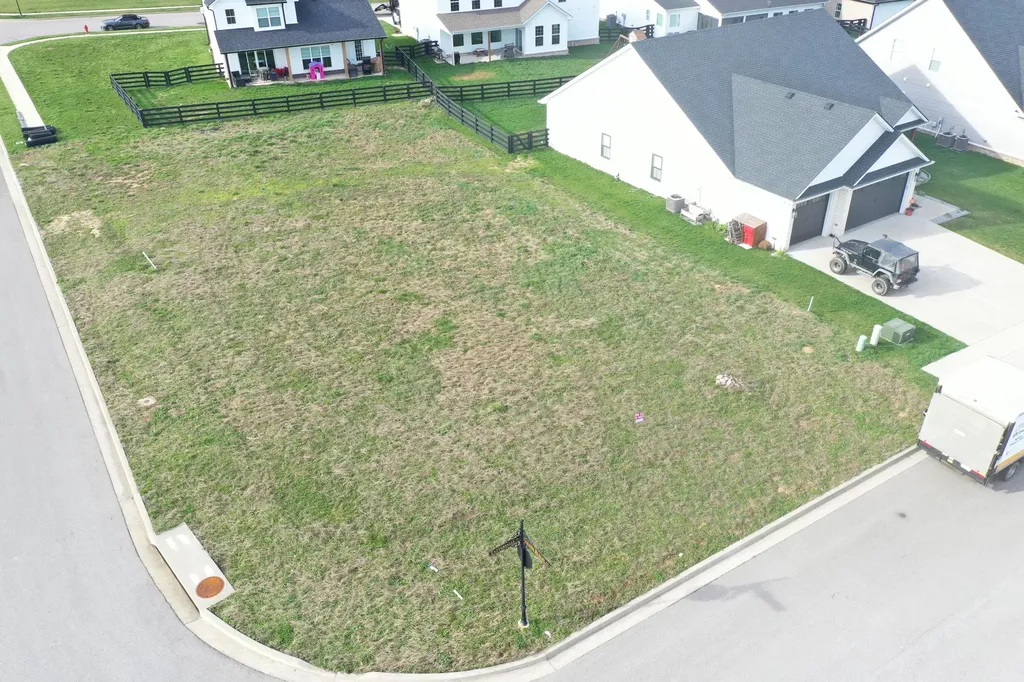 200 Golden Burley Avenue Nicholasville KY 40356