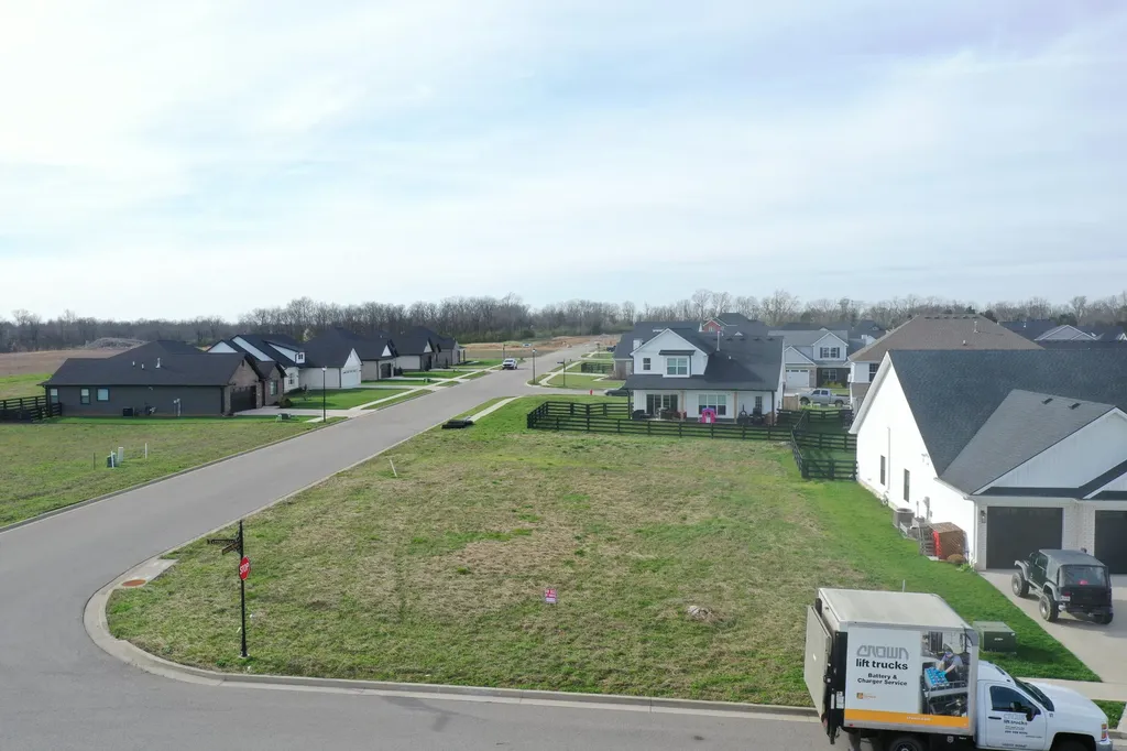 200 Golden Burley Avenue Nicholasville KY 40356