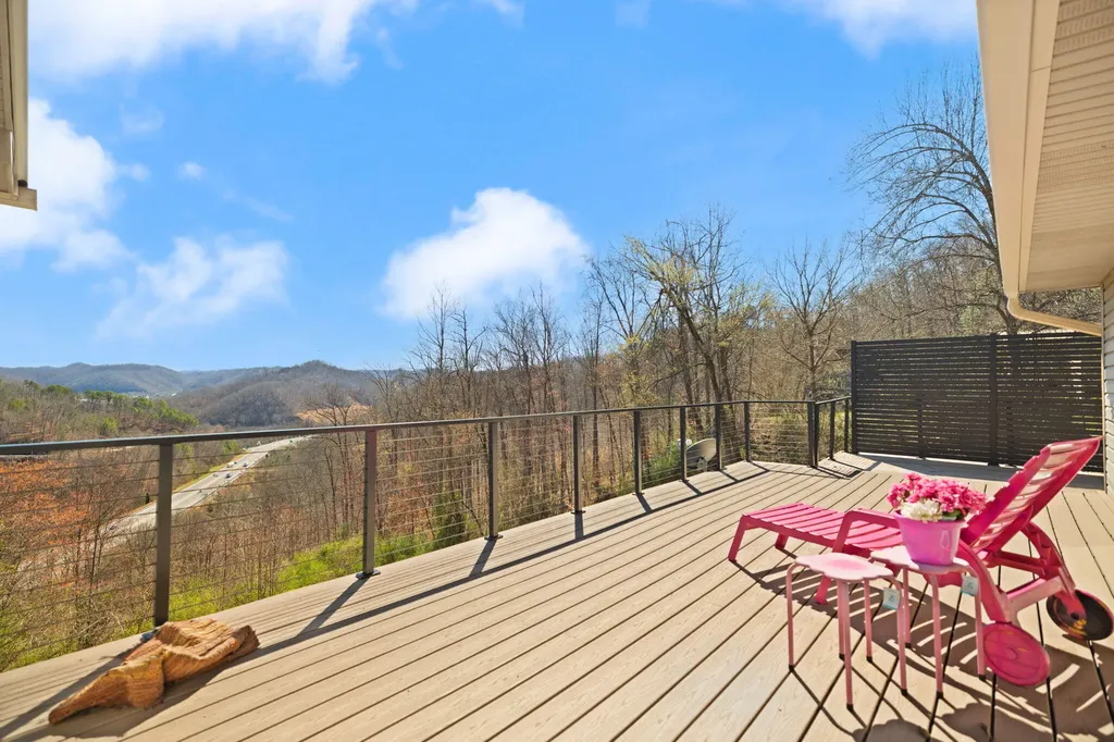 521 Abbott Mountain Road Prestonsburg KY 41653