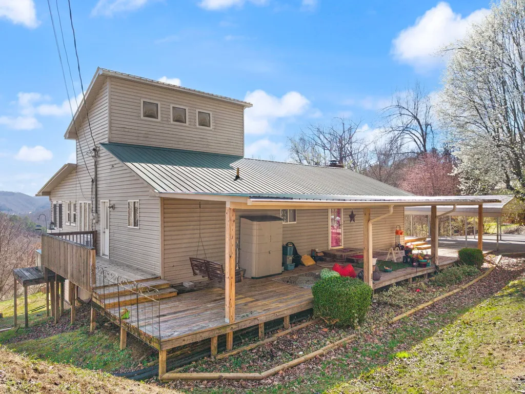 521 Abbott Mountain Road Prestonsburg KY 41653