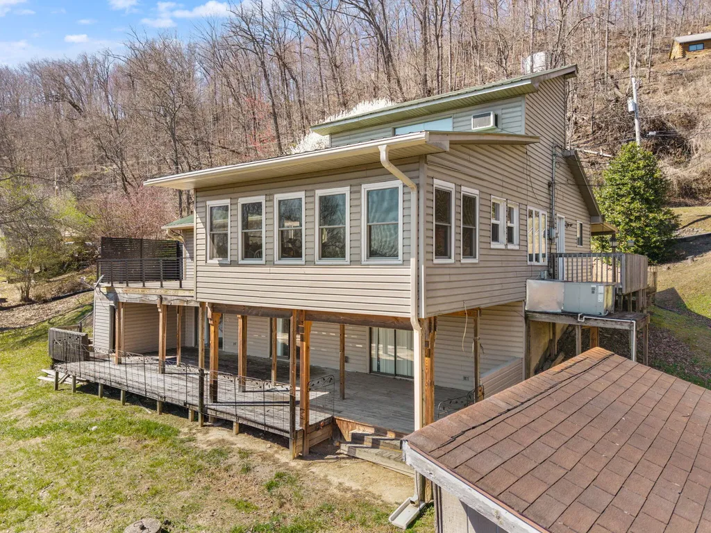 521 Abbott Mountain Road Prestonsburg KY 41653