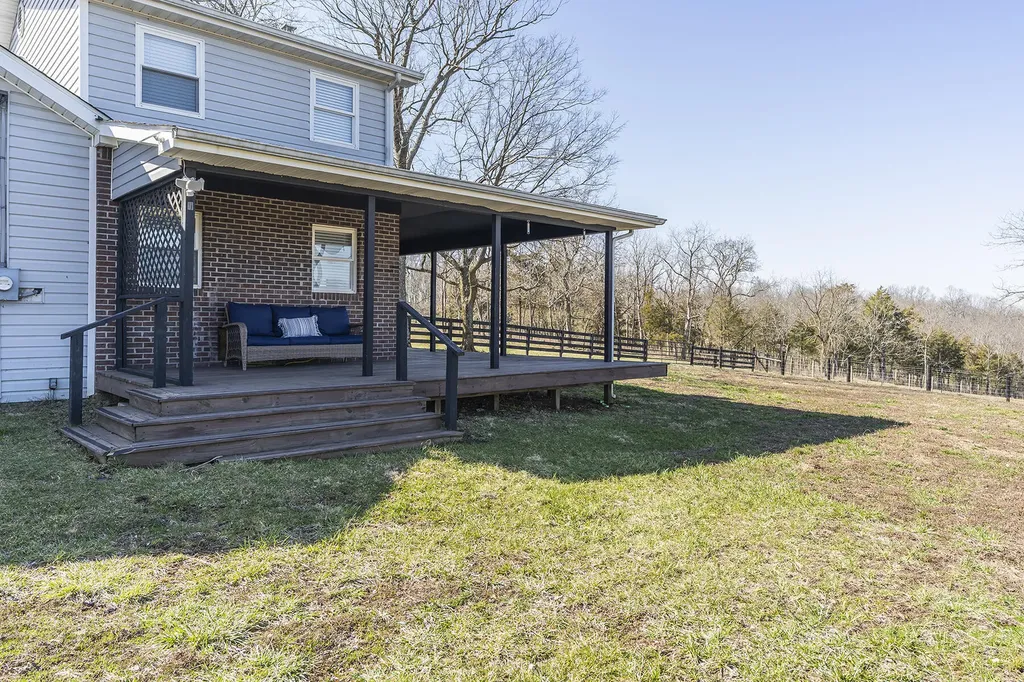 4075 Lexington Road Harrodsburg KY 40330