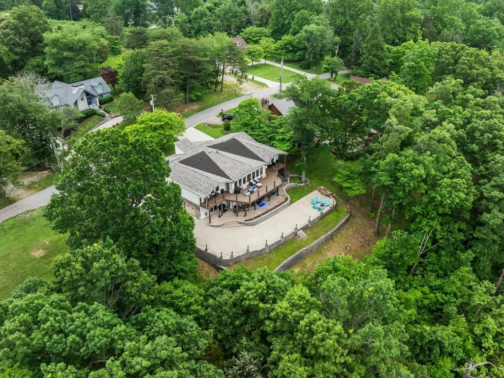 389 Lakeview Drive Somerset KY 42503