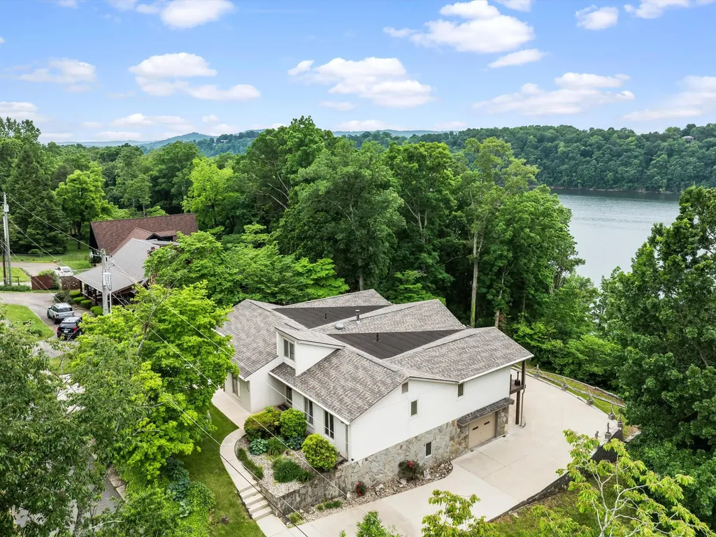 389 Lakeview Drive Somerset KY 42503