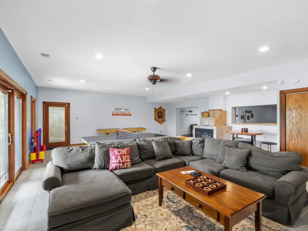 389 Lakeview Drive Somerset KY 42503