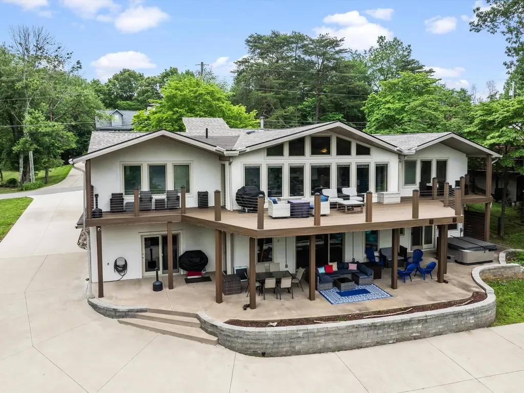 389 Lakeview Drive Somerset KY 42503