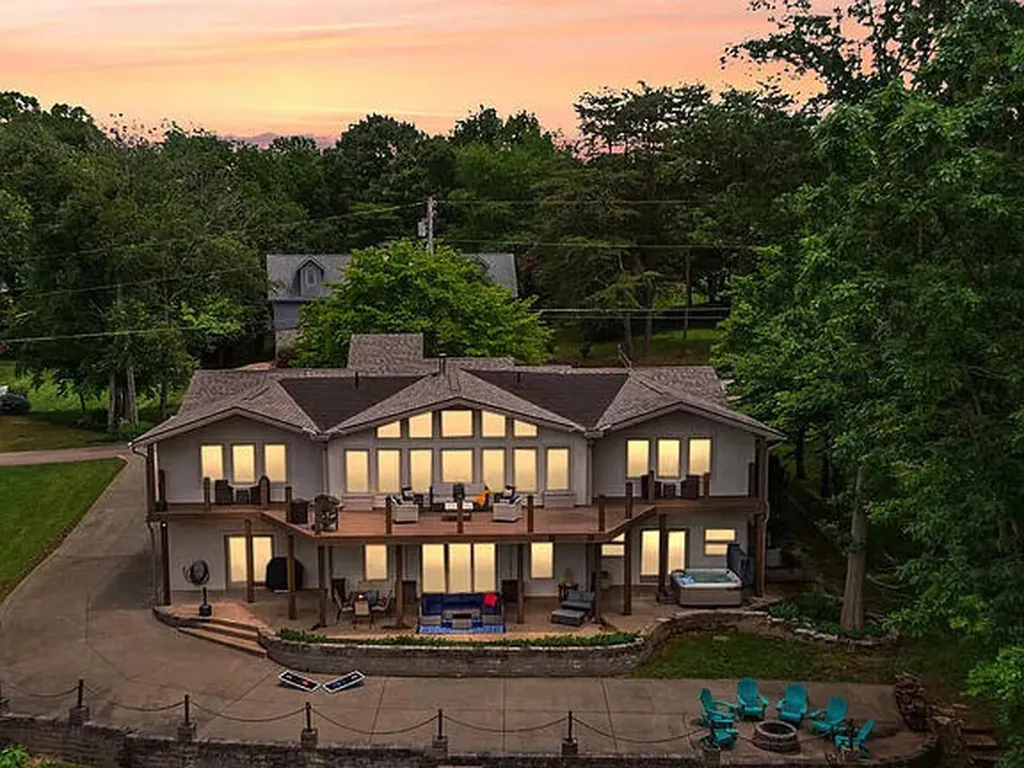 389 Lakeview Drive Somerset KY 42503