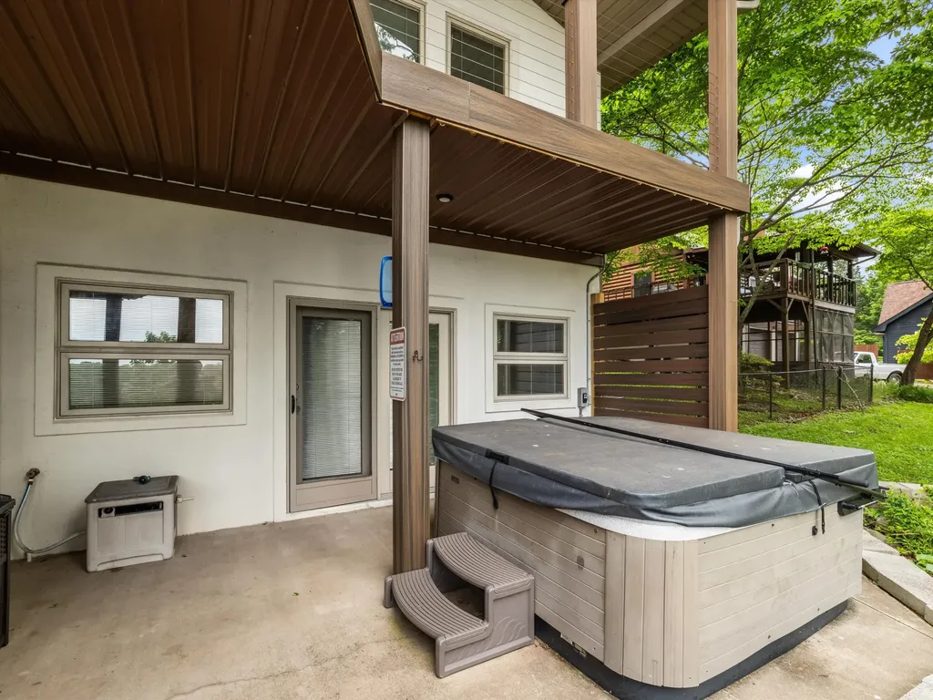 389 Lakeview Drive Somerset KY 42503