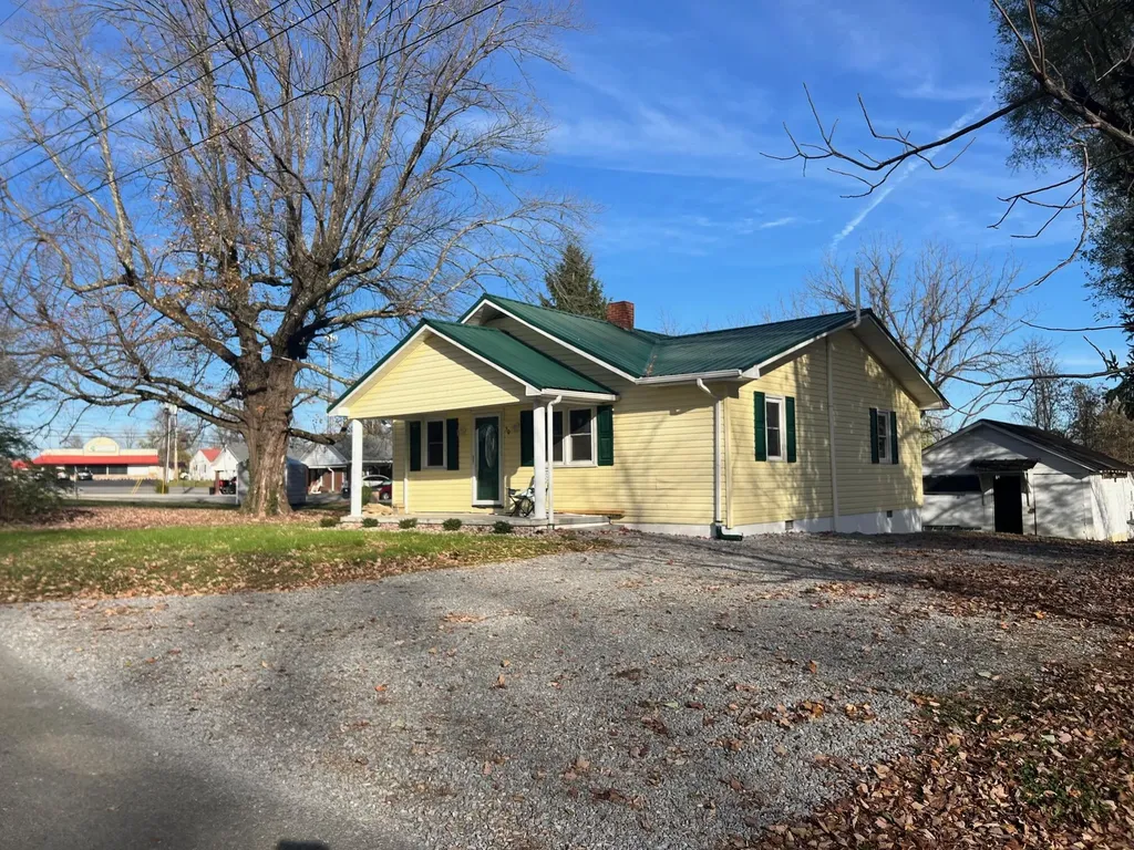 50 Richards Drive Russell Springs KY 42642