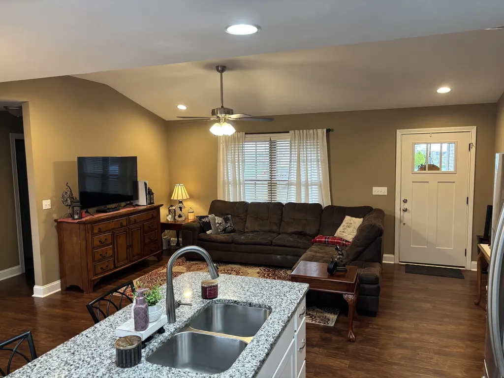 204 Windward Way Richmond KY 40475
