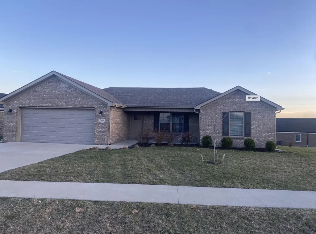 204 Windward Way Richmond KY 40475