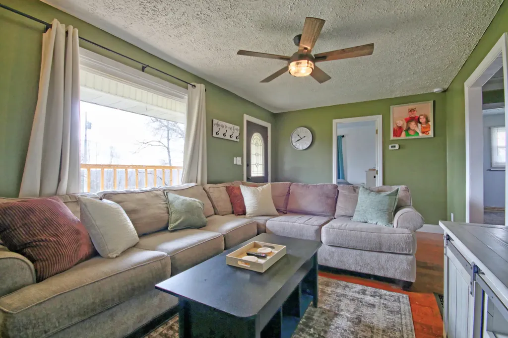 288 John R Jones Road London KY 40741