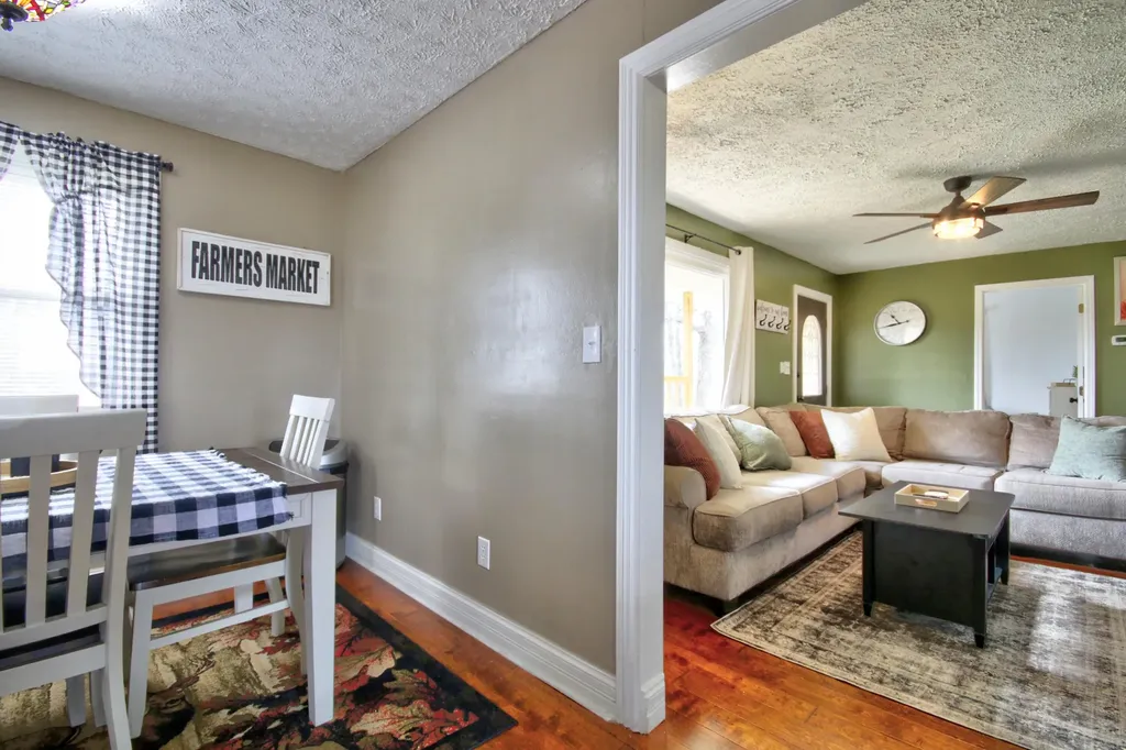 288 John R Jones Road London KY 40741