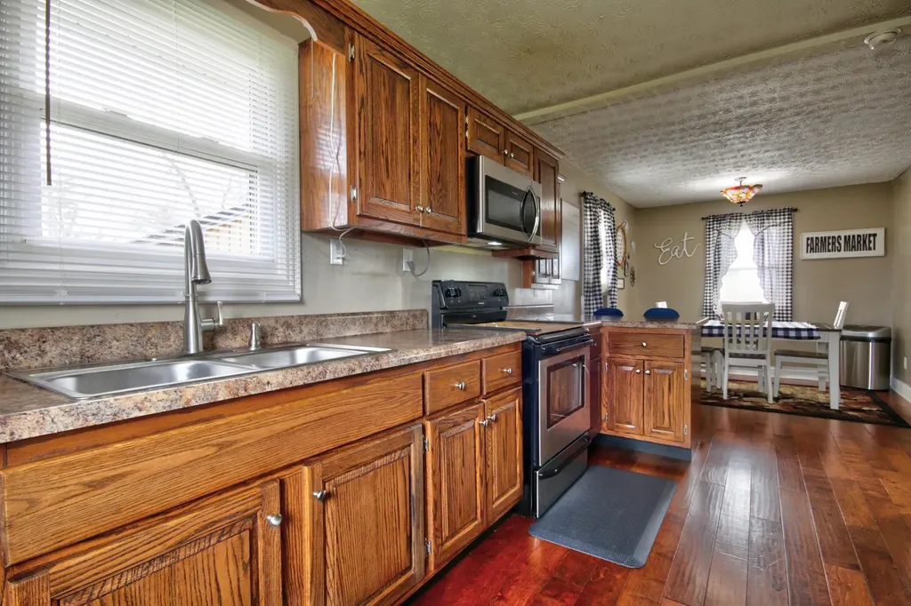 288 John R Jones Road London KY 40741