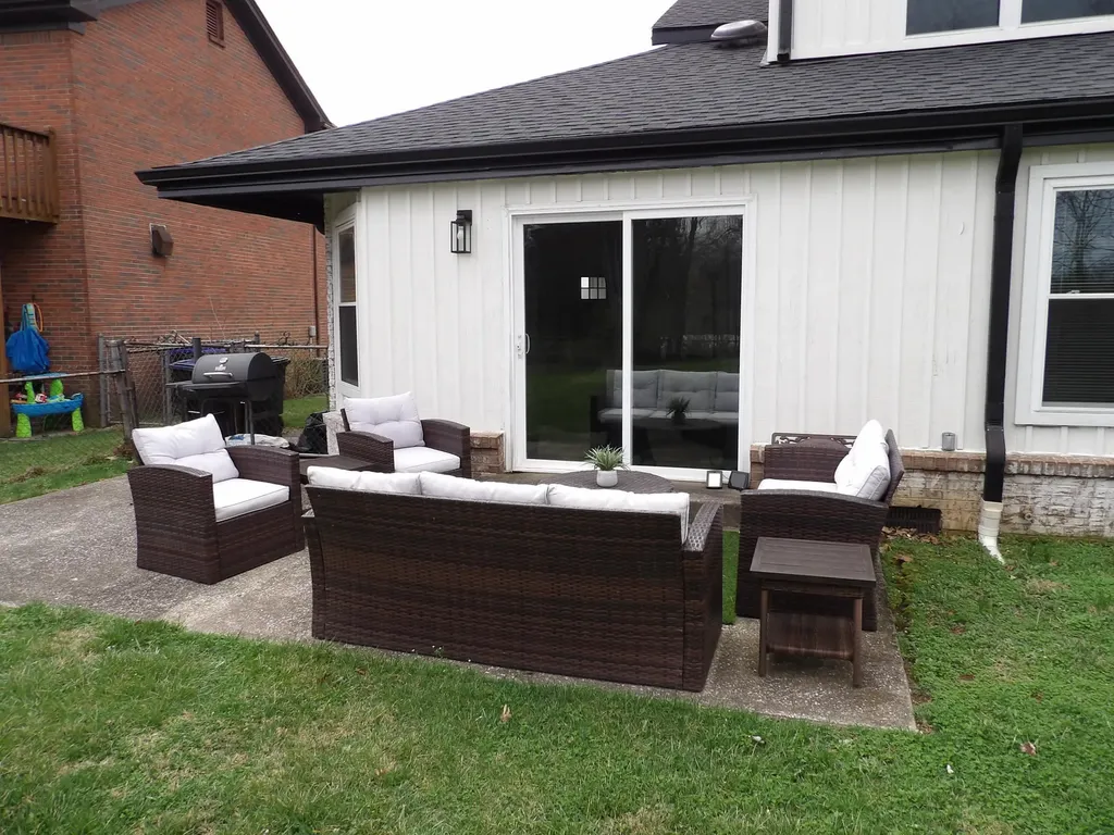 779 Ridgeview Drive Frankfort KY 40601